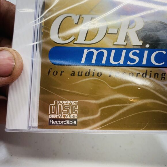 Maxell CD-R Music 80 min for audio recording Rip Disc Play Back In Car disc man - Picture 3 of 11